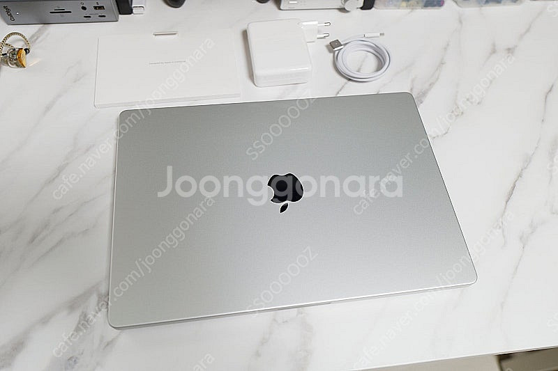 맥북 프로 16인치 M4 PRO 48g SSD 512G...--1