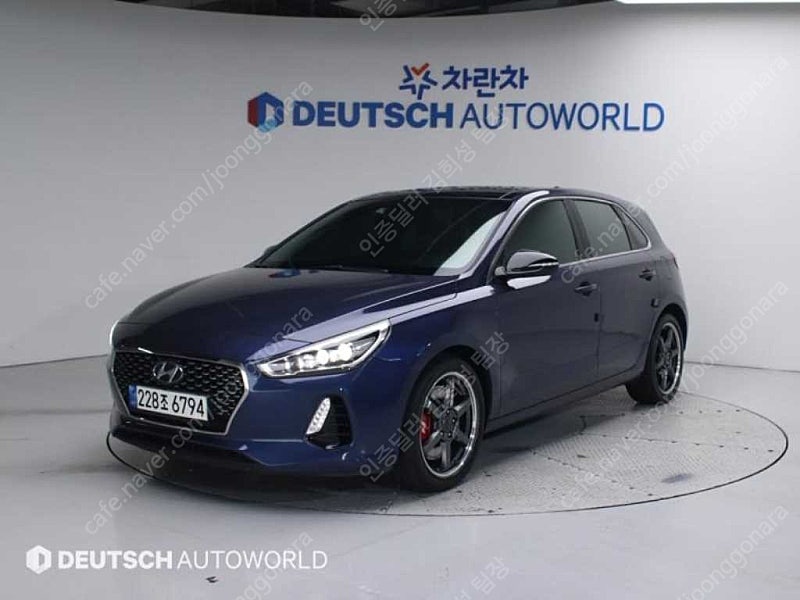 현대 i30 중고 i30 파란색 2018년식 1.6 디젤 프리미엄 중고차 구입대행