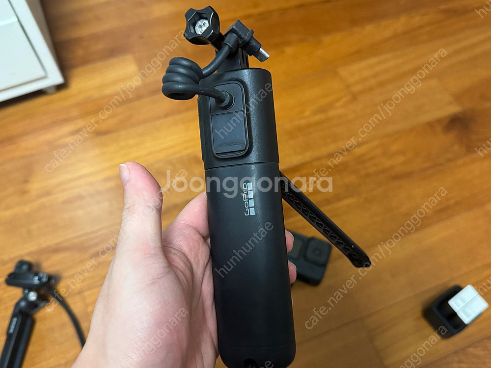 고프로 히어로12 블랙 액션캠 + 볼타, 미디어모듈, 추가배터리2개--5