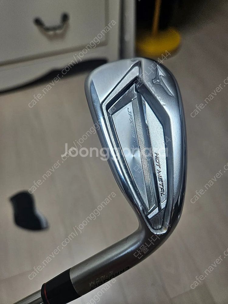 jpx 919 핫메탈 4번 아이언 팝니다.(병행)--1