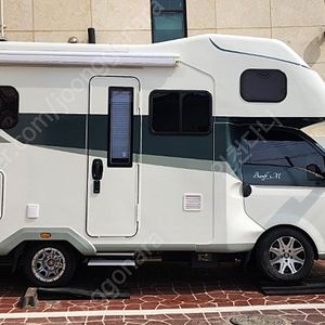 23.2월등록(7,800km) 예쁘고 깨끗한 아토모빌 밴프 M모델_560캠핑카 판매합니다.