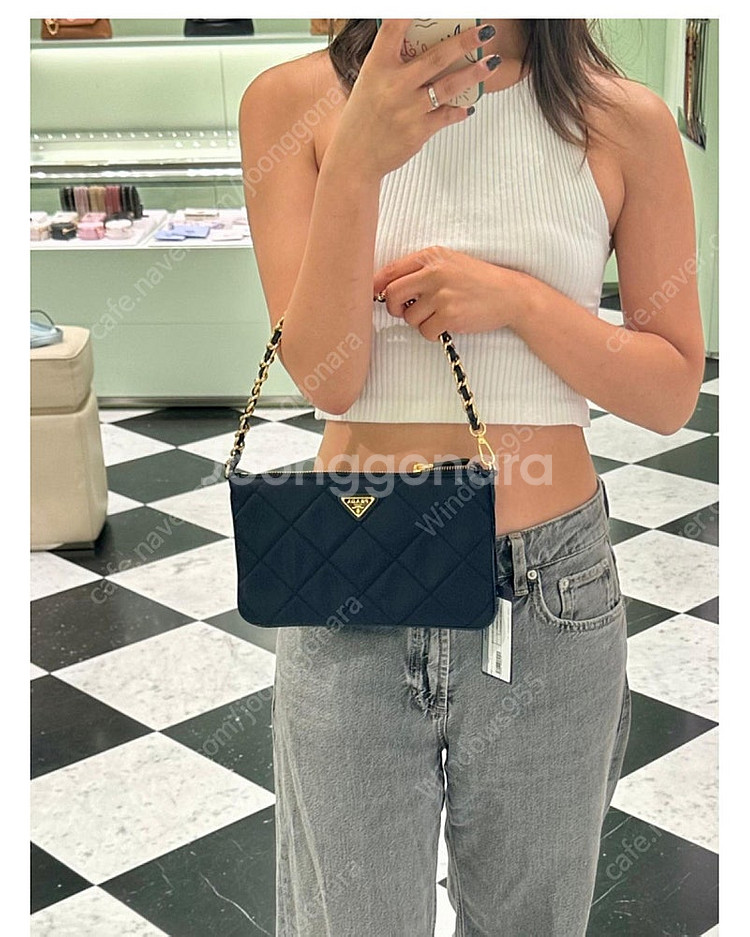 프라다 퀼팅 파우치백 금장 체인 새상품--0