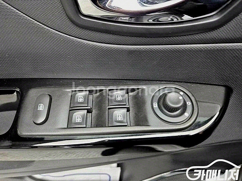 [르노코리아(삼성)]QM3 디젤 1.5 RE (5인승) 2014 년 경유 중고 중고차 전액할부☆중고차리스☆중고차수출--4