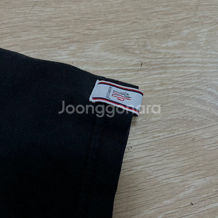 몽클레어 몽클레르 시그니처 와펜 반팔티 L/100--4