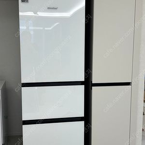 딤채 김치 냉장고 3도어