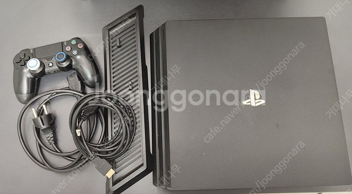 [울산] PS4 Pro 7017B 9.0 팝니다.--4