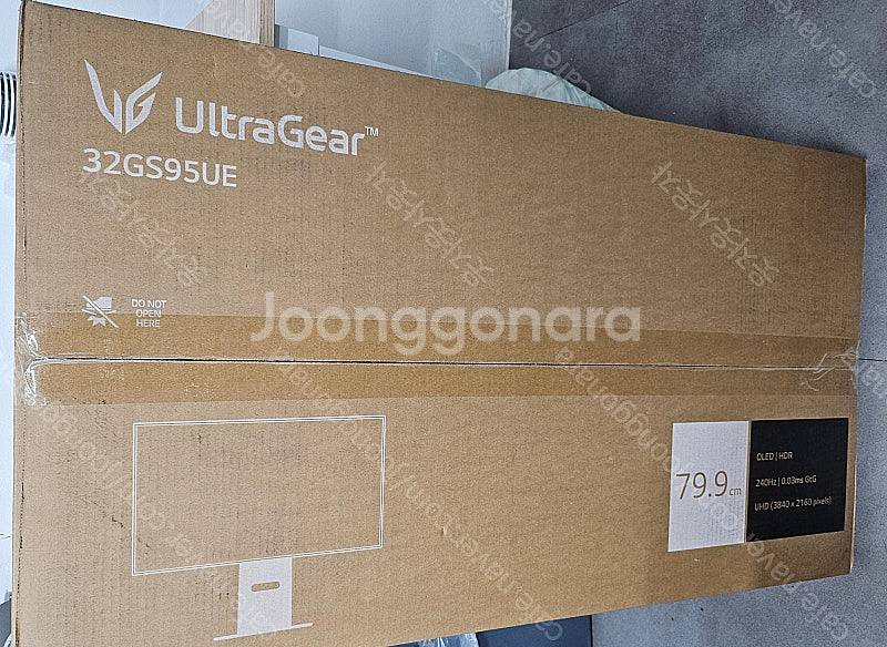 lg 32gs95ue 모니터 팝니다--1