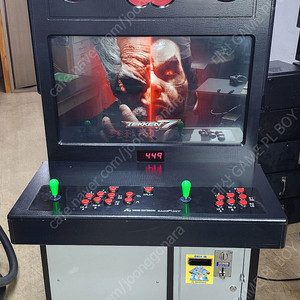 주문형 게임기 32인치 XBOX ONE S 철권 7 정식 버전 오프라인 타임제 스틱용 게임기 중고 판매 대당 80만원