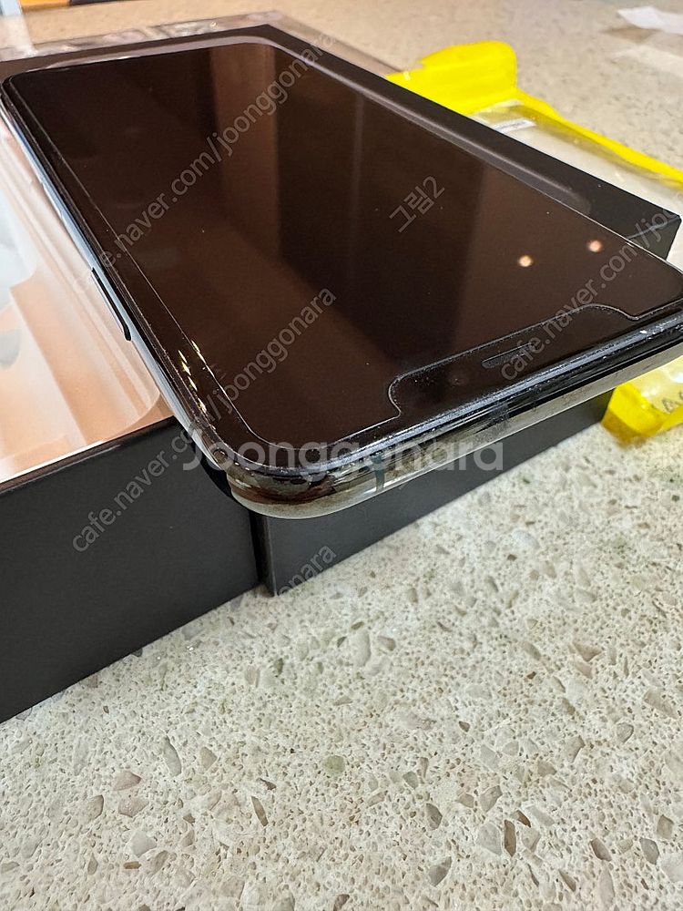 아이폰11 PRO 프로 256GB 스패이스 그레이 팝니...--4