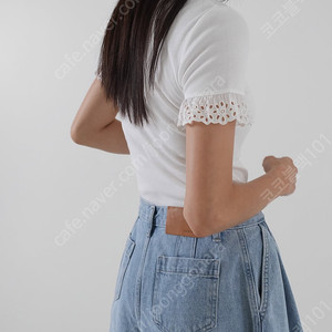 11am 제작탑 사이즈 M 새제품 판매합니다