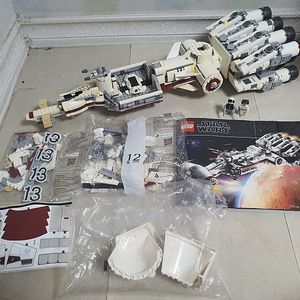 스타워즈 75244 조힙품 판매합니다.