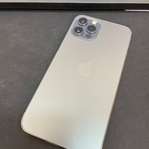 아이폰12프로 블랙 256GB 가성비좋은 중고24만팝니다.