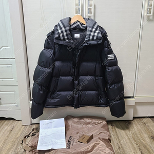 버버리 패딩 록웰 XL 명품105 아노락재질 자켓블루종바람막이점퍼반팔아우터블루종의류옷패딩바이커백크로스백메신저백명품구찌루이비통디올셀린느발렌시아가마르지엘라버버리톰브라운몽클레어스톤아일랜
