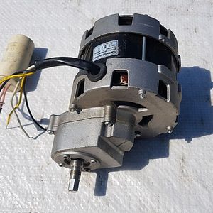 부품용 동서 일렉트로닉 JRD404B01 AC220V 감속모터 2만원 착불.