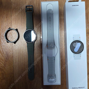 갤럭시워치7 44mm 실버 판매합니다