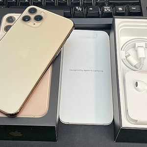 아이폰11프로 골드 256GB 상태좋은 중고23만팝니다.