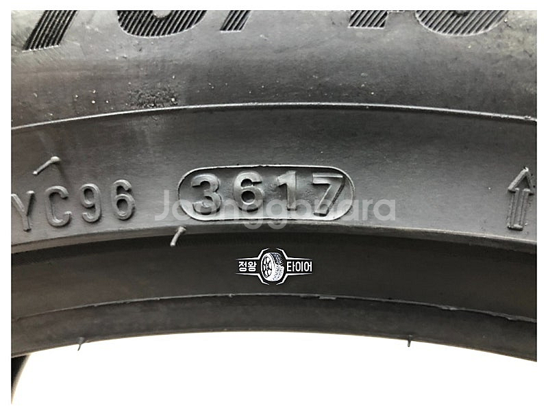 신품 이월타이어 금호타이어 윈터크래프트 275/40R1...--6