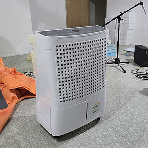 이파람 제습기 pd-m450c 45리터 판매합니다.