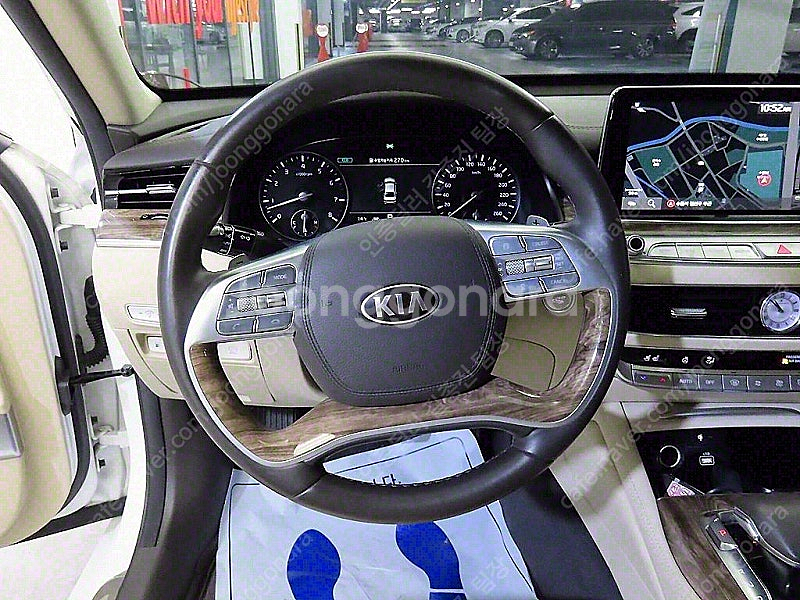 K9 중고 K9 중고차 가격 흰색 2020년식 3.8 ...--9
