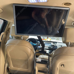 올뉴/더뉴 카니발 LG 스마트 모니터/TV 거치대 팔아요