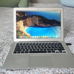 맥북에어2015 i5 4기가 램 128ssd 저렴하게