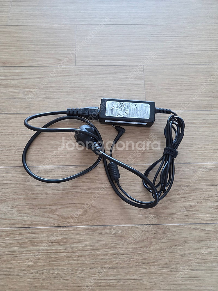삼성전자 노트북 NT540U-A54 울트라북 팝니다--2