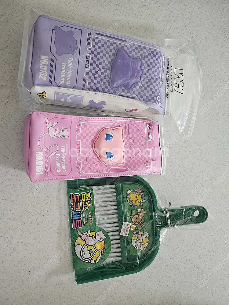 포켓몬필통--0