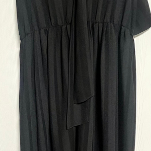 모조에스핀 원피스