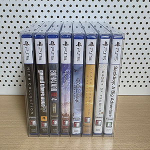 미개봉 새제품 PS5 게임타이틀 8종(프로텍터 케이스 포함) 팝니다.