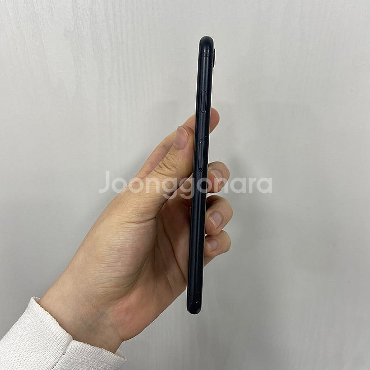 94681 아이폰SE2 블랙 64GB 부산 중고폰 팝니...--4