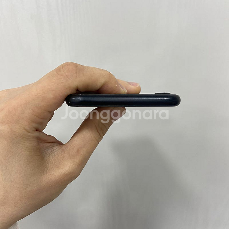 94681 아이폰SE2 블랙 64GB 부산 중고폰 팝니...--5