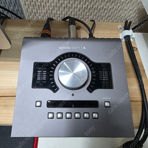 apollo twin x duo + Studio Edition 팝니다.