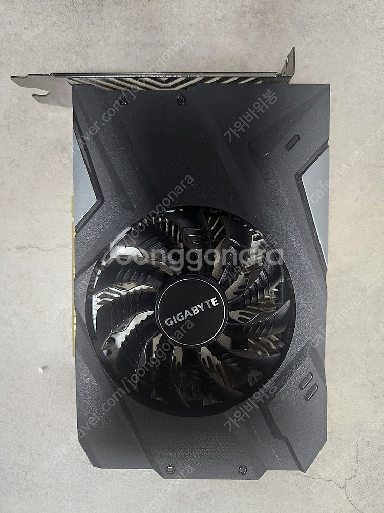 기가바이트 GTX1650 SUPER 그래픽카드vga--1