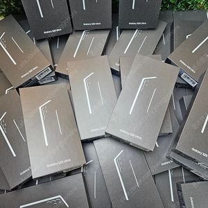 [전국 최저가 판매] 갤럭시S25울트라 256GB / 512GB 자급제 미개봉 새제품 팝니다.