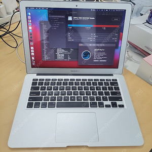 맥북에어 2013 13인치 (i5-4세대, 4GB, 256GB)