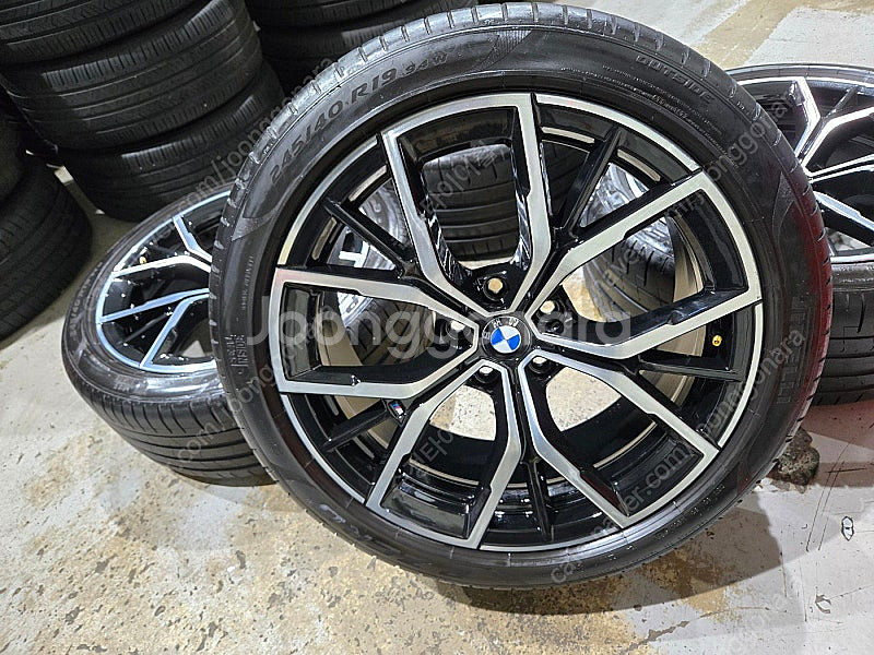 BMW G30 5시리즈 845M 19인치 순정 휠타이어...--6
