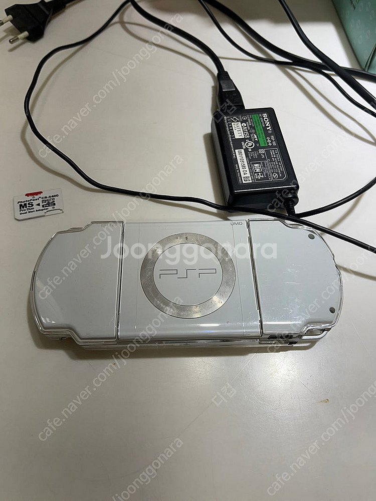 PSP 2005 화이트 128G 최신 버전입니다--2