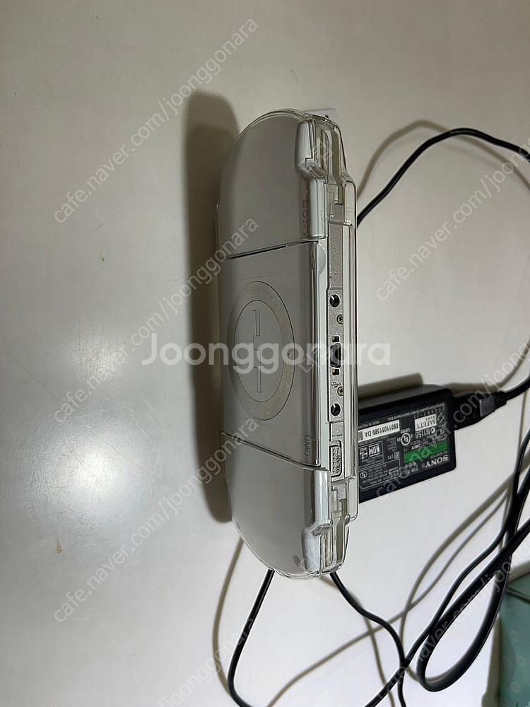 PSP 2005 화이트 128G 최신 버전입니다--3