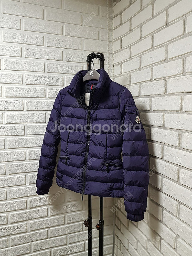 [0/44~55/정품] 몽클레어 여성 숏패딩--0