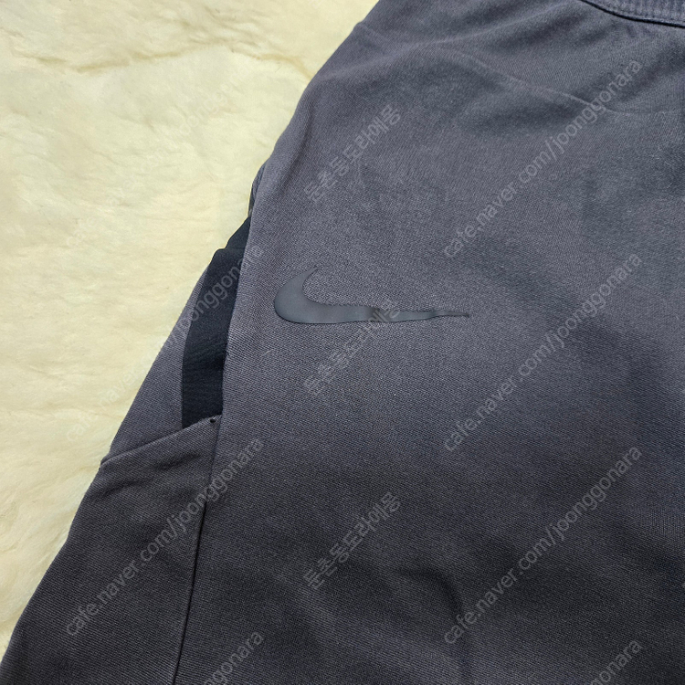 S 나이키 테크팩 트레이닝 반바지 블랙 이미지