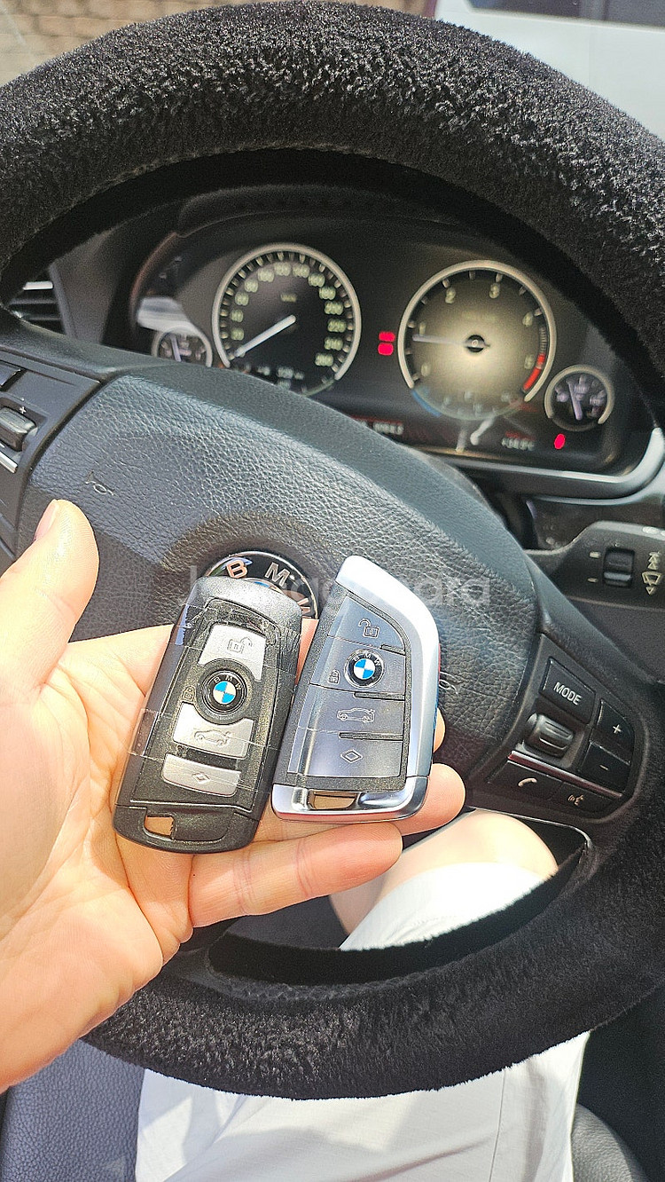 BMW 520d 2011년식 정품 규격 스마트키 1EA...--1
