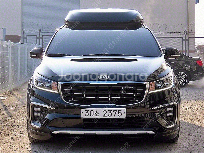 더뉴 카니발 중고 가격 중고 카니발 검정색 2019년식...--3