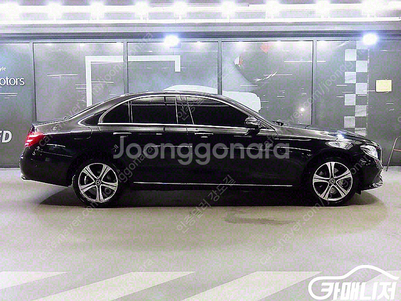 [벤츠]E-클래스 W213 E220d 아방가르드 (5인...--3