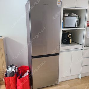 <무료, 배송설치> 중고냉장고 삼성 비스포크 332리터 슬림형냉장고 상냉장 2023년도형 ☆☆☆