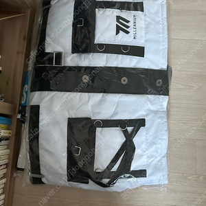 블루아카이브 아리스 점퍼 XL 판매합니다 (가격인하)