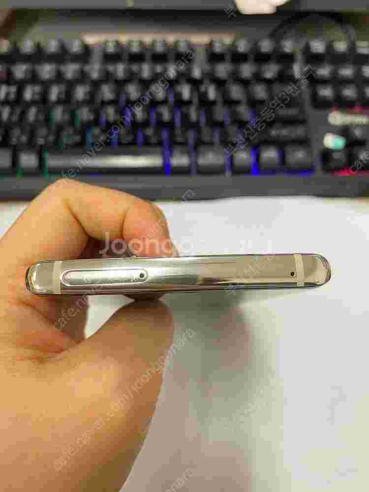 198989 갤럭시노트8 골드 외관깨끗 64GB 업무폰...--4