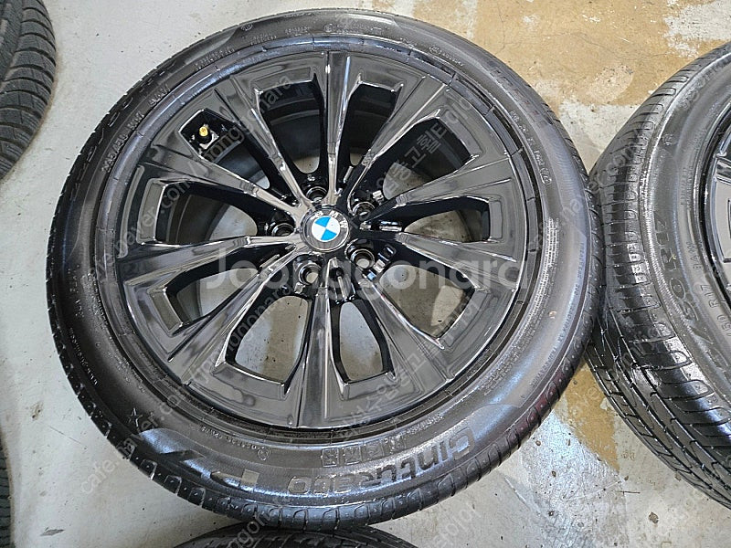 BMW G20 3시리즈 17인치 순정 휠타이어 판매합니...--3