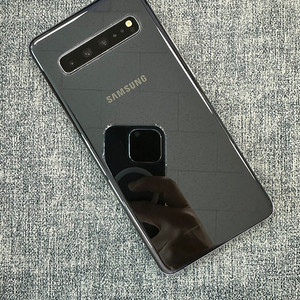 갤럭시S105G 256기가 블랙색상 파손없는 가성비 단말기 9만원 판매해요