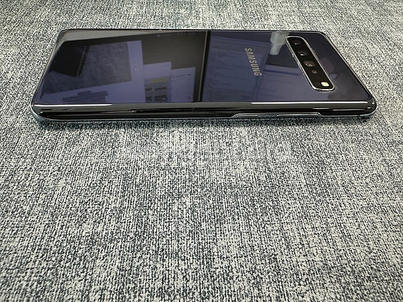 갤럭시S105G 256기가 블랙색상 파손없는 가성비 단...--5