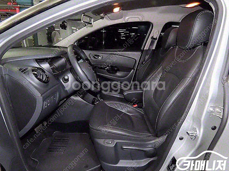 [르노코리아(삼성)]QM3 디젤 1.5 RE 시그니처 소닉 레드 | 2015 | 116,348km년식 | 은색 (은...--6